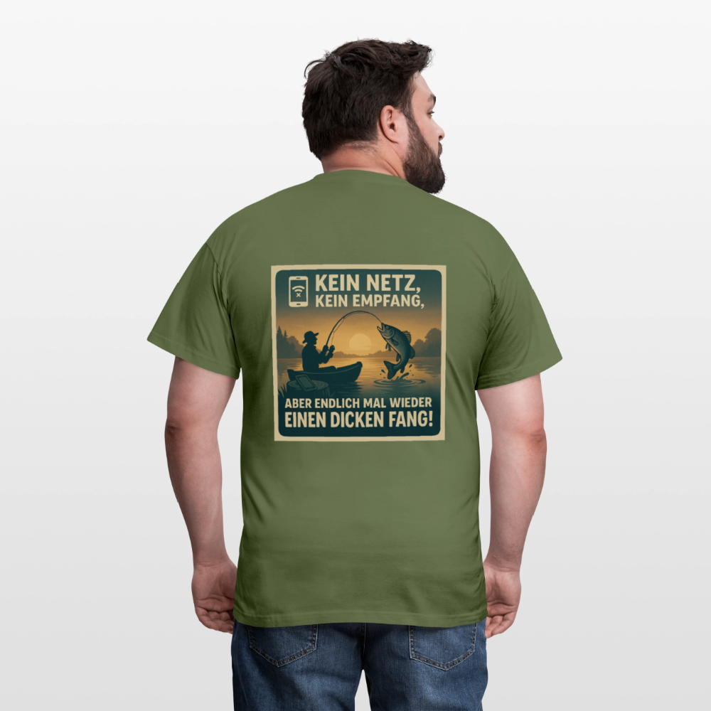 Herren T-Shirt "Dicken Fang" – Lustiges Angler-Shirt – Geschenk für Fischer & Outdoor-Fans - Militärgrün
