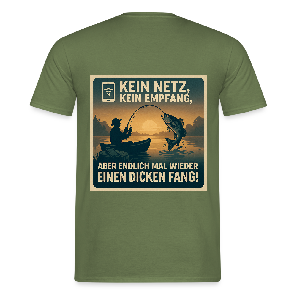 Herren T-Shirt "Dicken Fang" – Lustiges Angler-Shirt – Geschenk für Fischer & Outdoor-Fans - Militärgrün